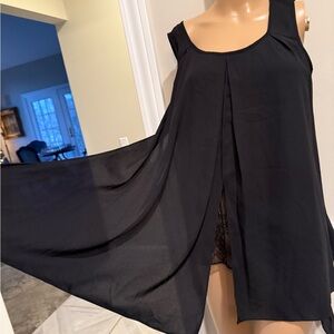 Neiman Marcus Elegant Black Sleeveless Top